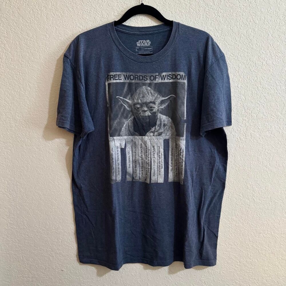 Star-wars Men's Blue and Navy T-shirt